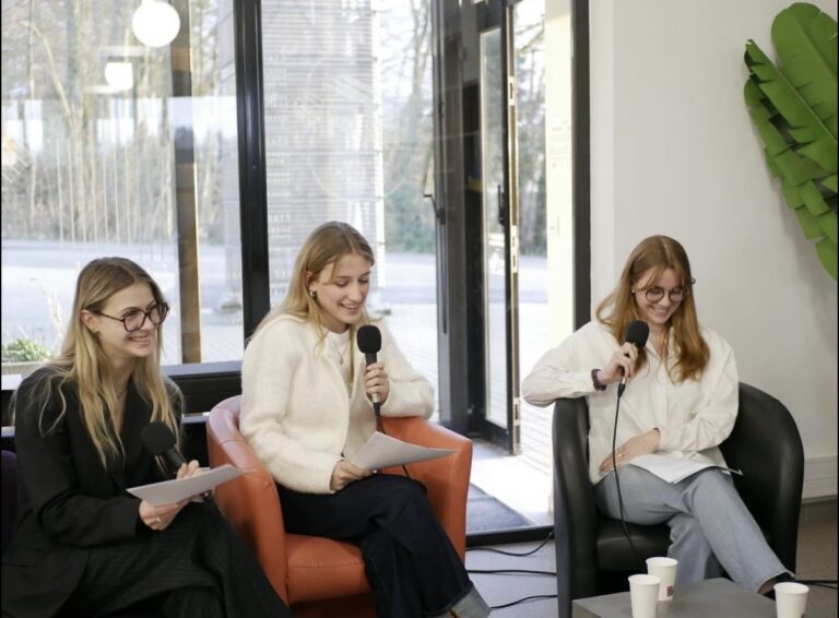 Plateau public radio : Partie 1